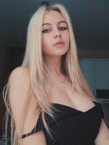 Полина
